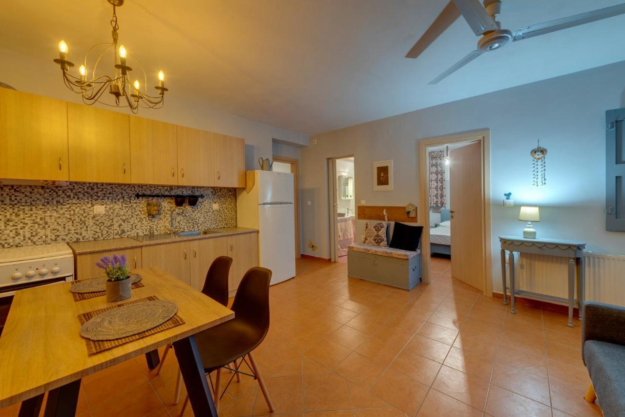 Fabbrica Bnb Vári Eksteriør billede